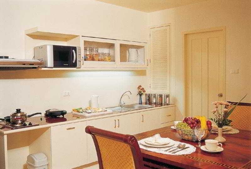 Lk Pavilion Executive Serviced Apartment Паттая Екстер'єр фото